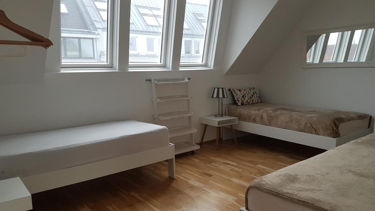 Moderne Maisonette Mit Terrasse Vienna Exterior photo